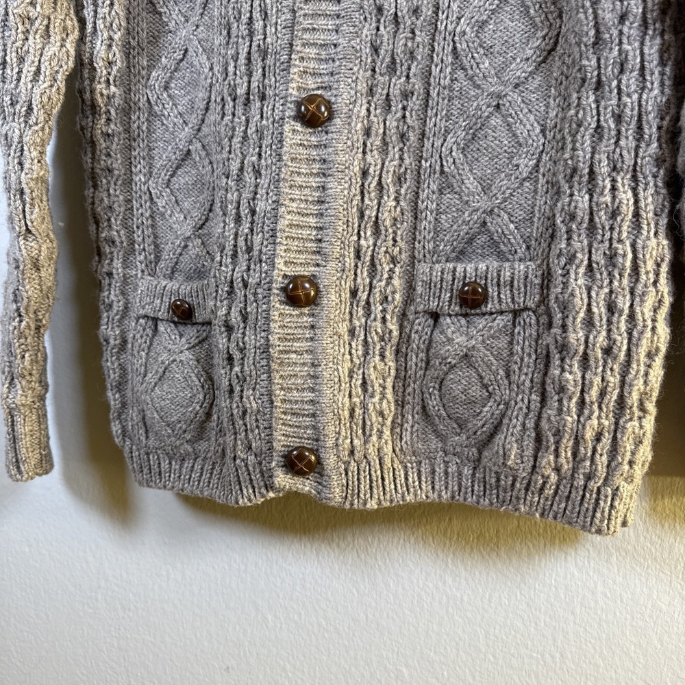 Carraig Donn Aran Sweater Cardigan Women Sz L Beige Wool Cable Knit pocket - Picture 2 of 13